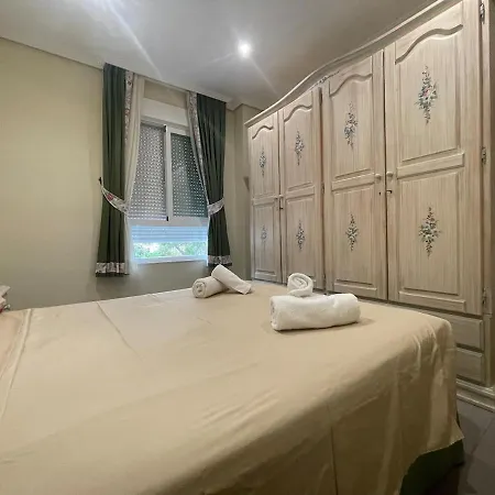 Apartamento En Arenales Del Sol Con Terraza Y Vistas Al Mar Apartment *